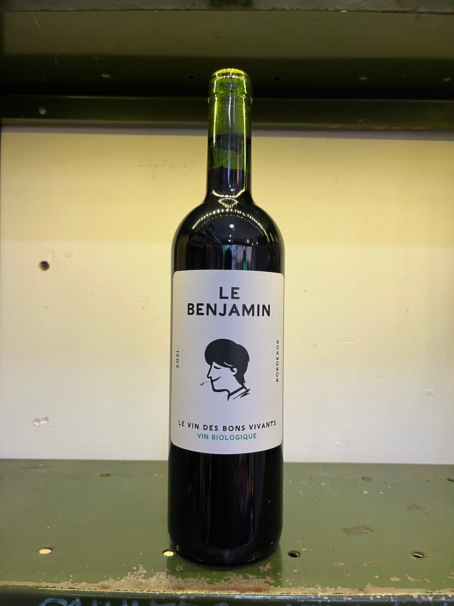 Le benjamin bordeaux - Guzzl