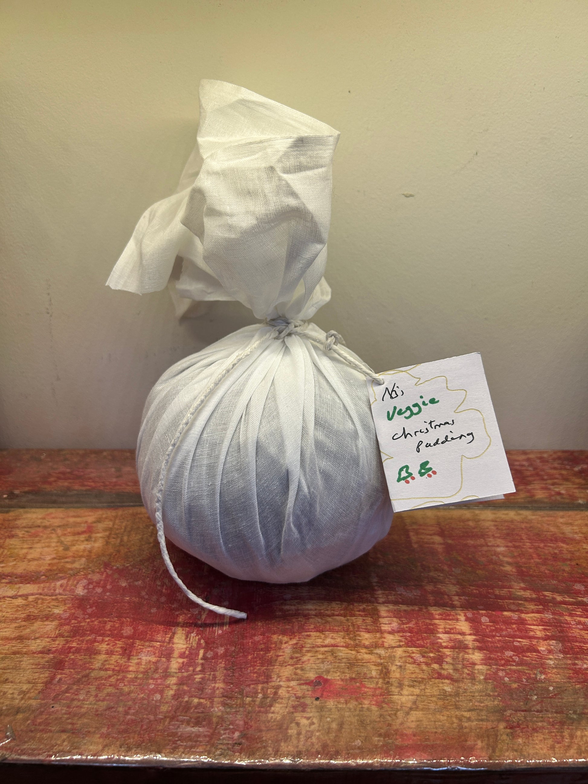 Nigel Barrow's Traditional Christmas Pudding - Guzzl