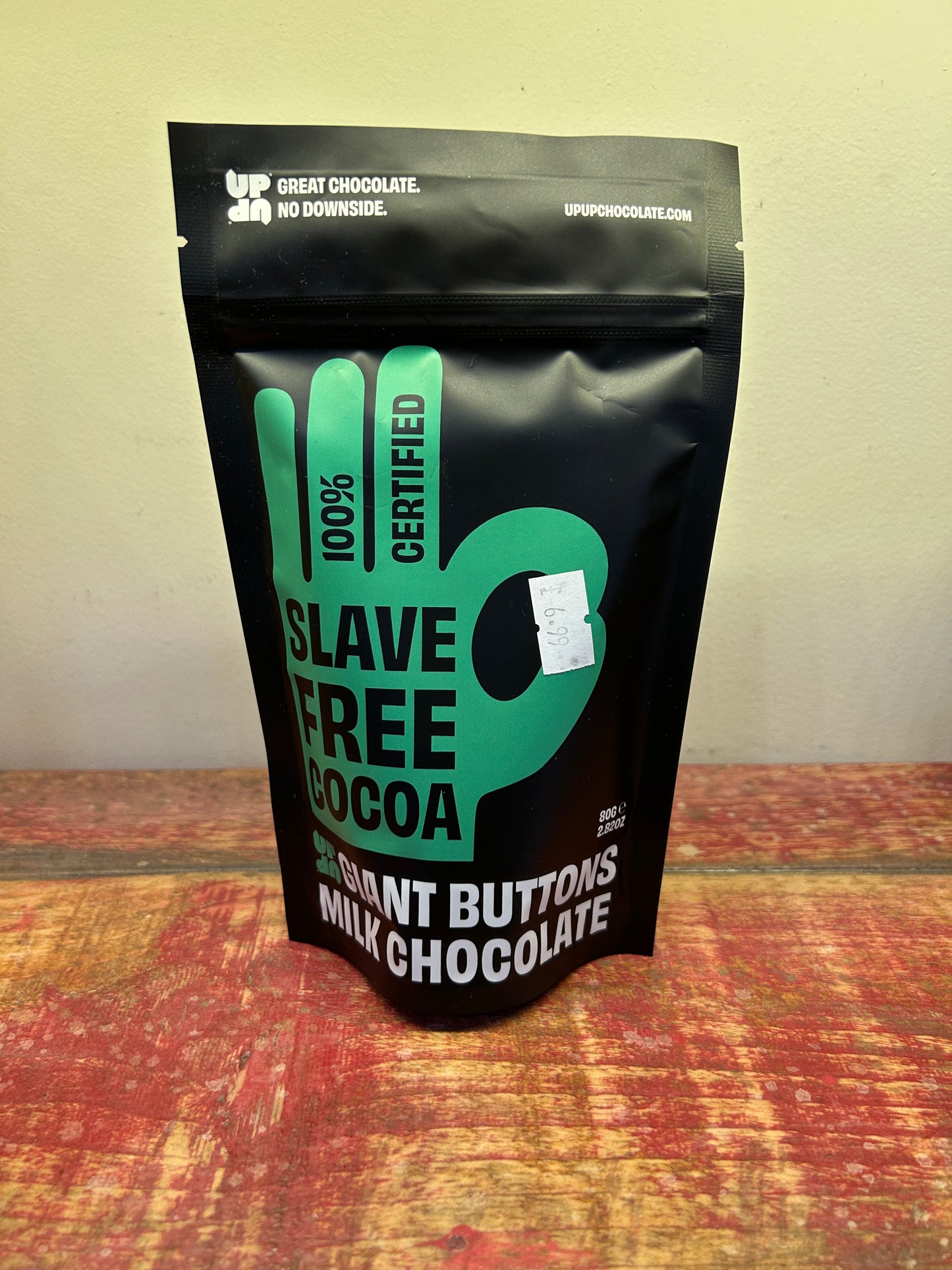 UP UP Giant Buttons 80g