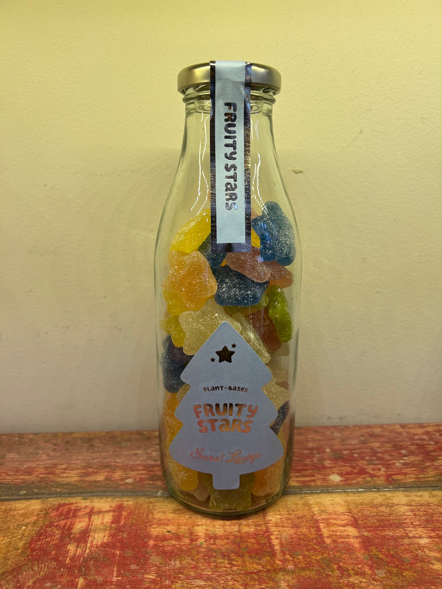 Sweet Lounge Plant-Based Fruity Stars Glass Christmas Jar - Guzzl