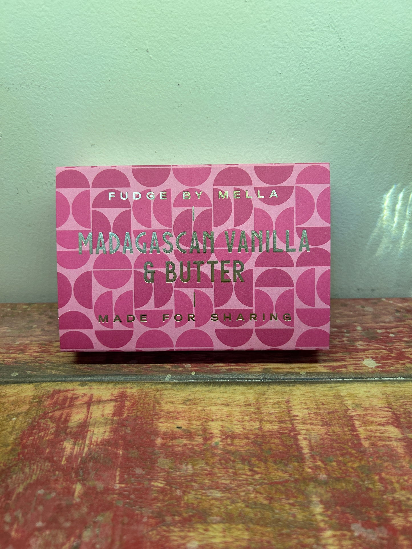 Fudge By Mella  Madagascan Vanilla and Butter  170g - Guzzl