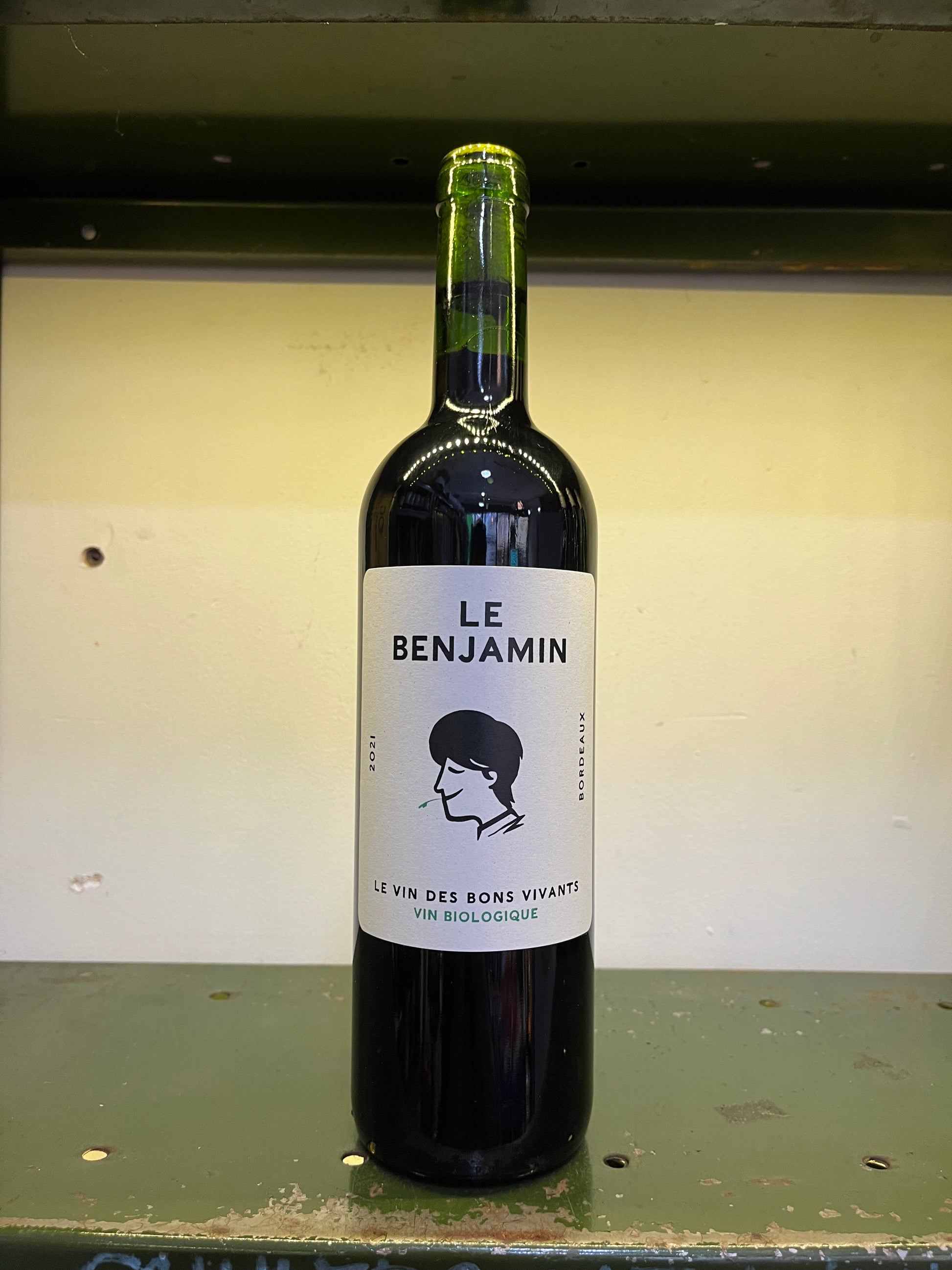 Le benjamin bordeaux - Guzzl
