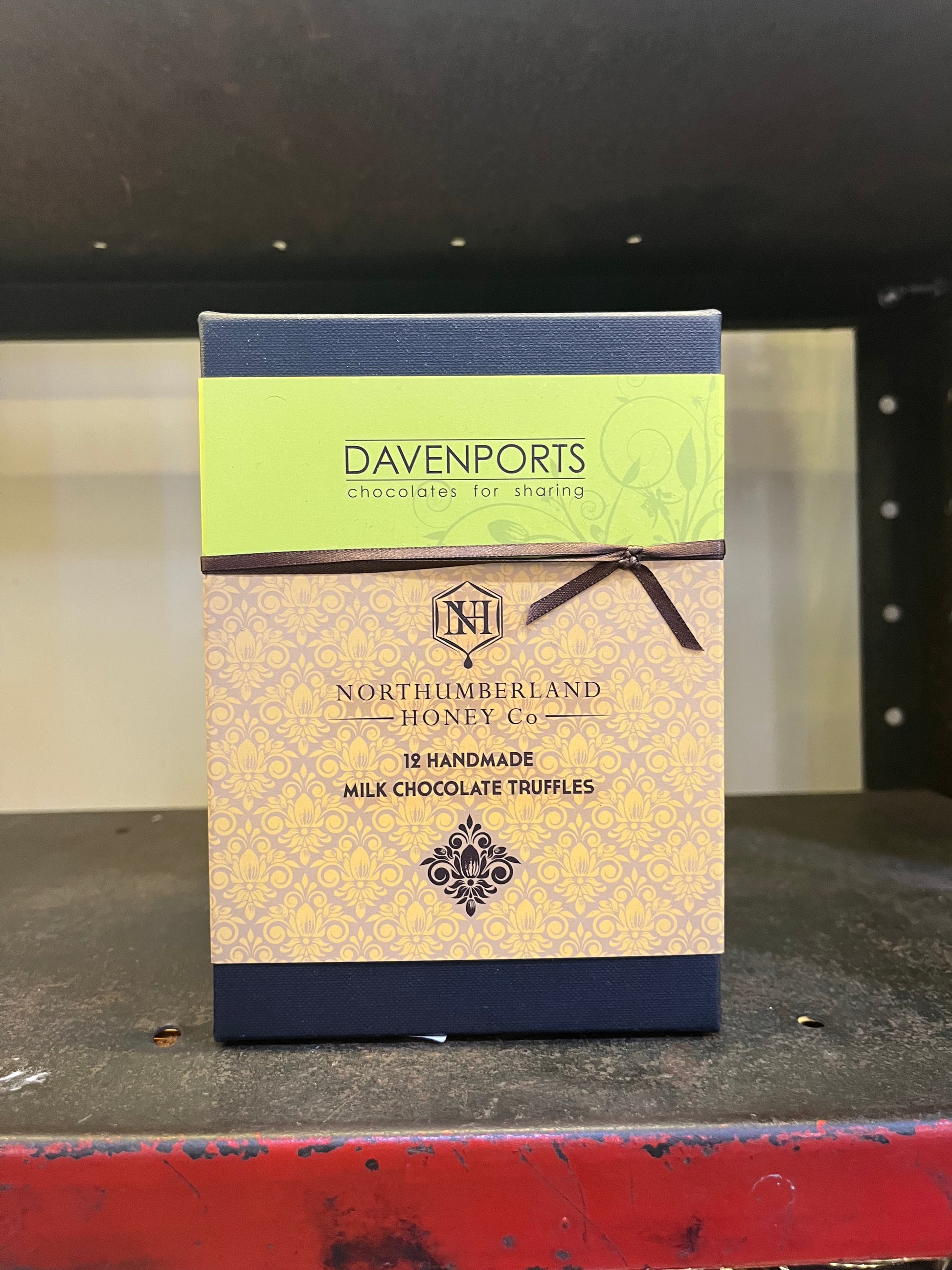 Davenport Chocolate Truffle Boxes 12 or 24 pieces - Guzzl