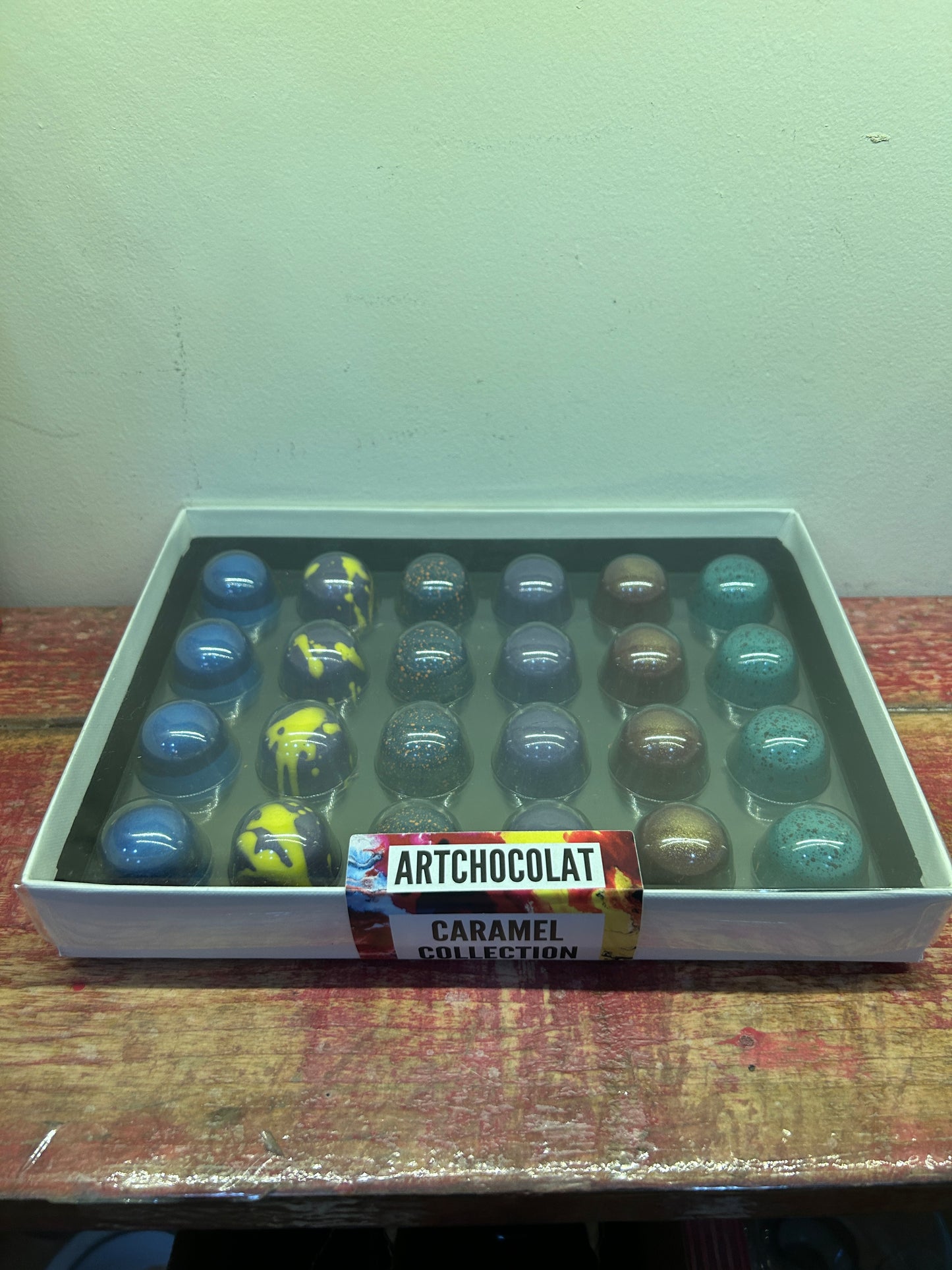 ArtChocolat Caramel Collection 24 box